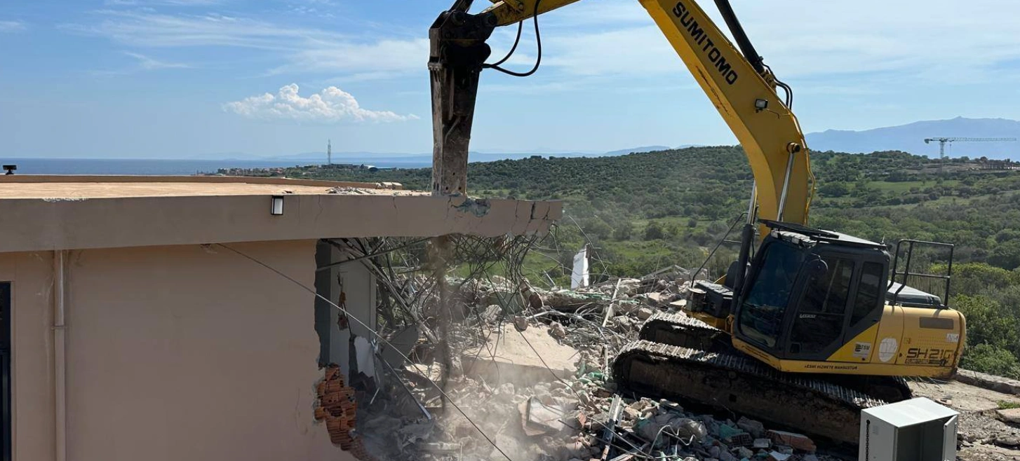 Çanakkale’de Kaçak Yapıyla Mücadele: 15 Yapı Yıkıldı