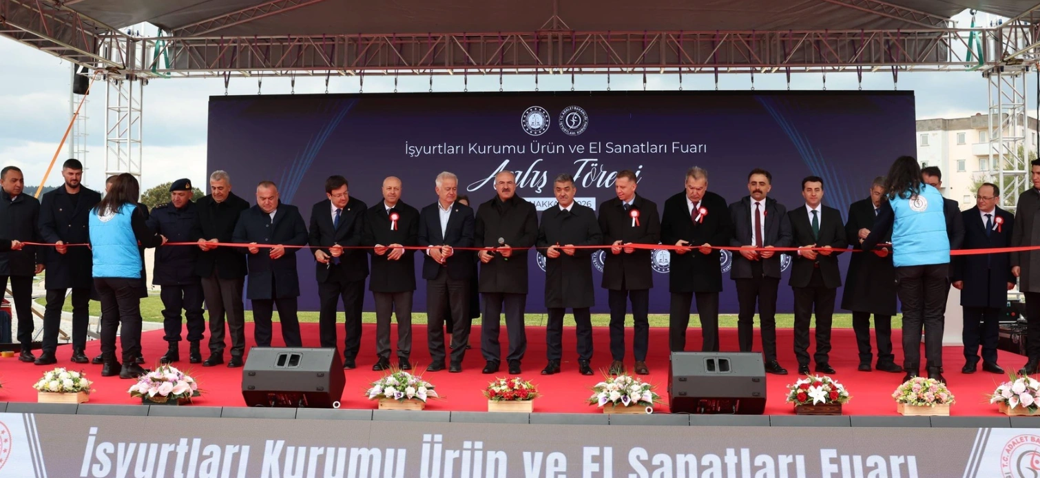 Çanakkale’de İşyurtları El Emeği Sergisi Açıldı