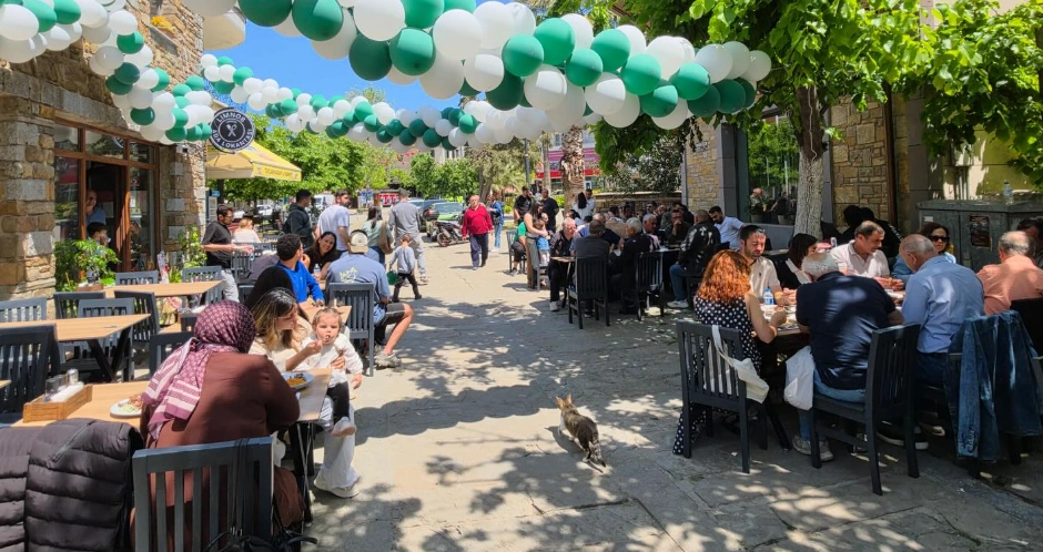 Gökçeada'da Limnos Ada Lokantası kapılarını açtı! Belediye Başkanı Bülent Ecevit Atalay ve heyetinin katıldığı açılış töreninin tüm detayları ve ada turizmine katkıları burada.
