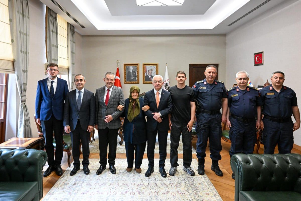 Vali Turan’dan Şehit Ailesi ve Gazilere Anlamlı Ziyaret