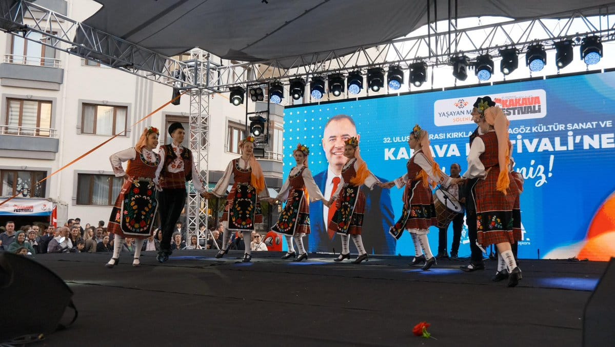 Bulgaristan’dan Gelen Folklorcular Kırklareli’de Coşkuyla Karşılandı