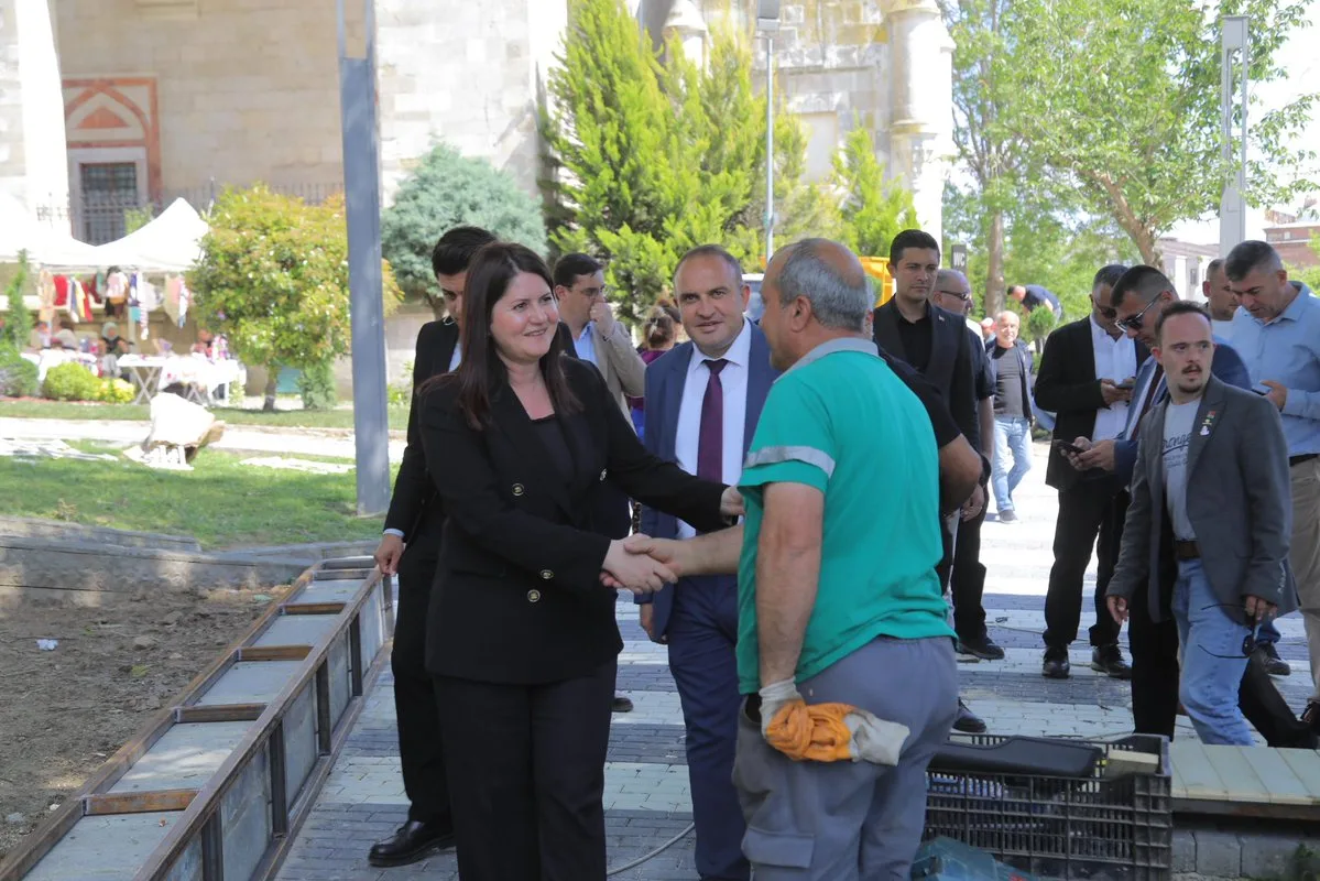 Edirne’de Esnaf ve Halkla Buluşma