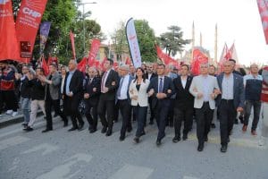 Edirne’de demokrasi için omuz omuza yürüdüler