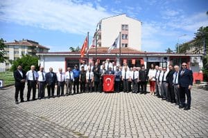 Vali Sezer'den Gazilere Bayram Ziyareti