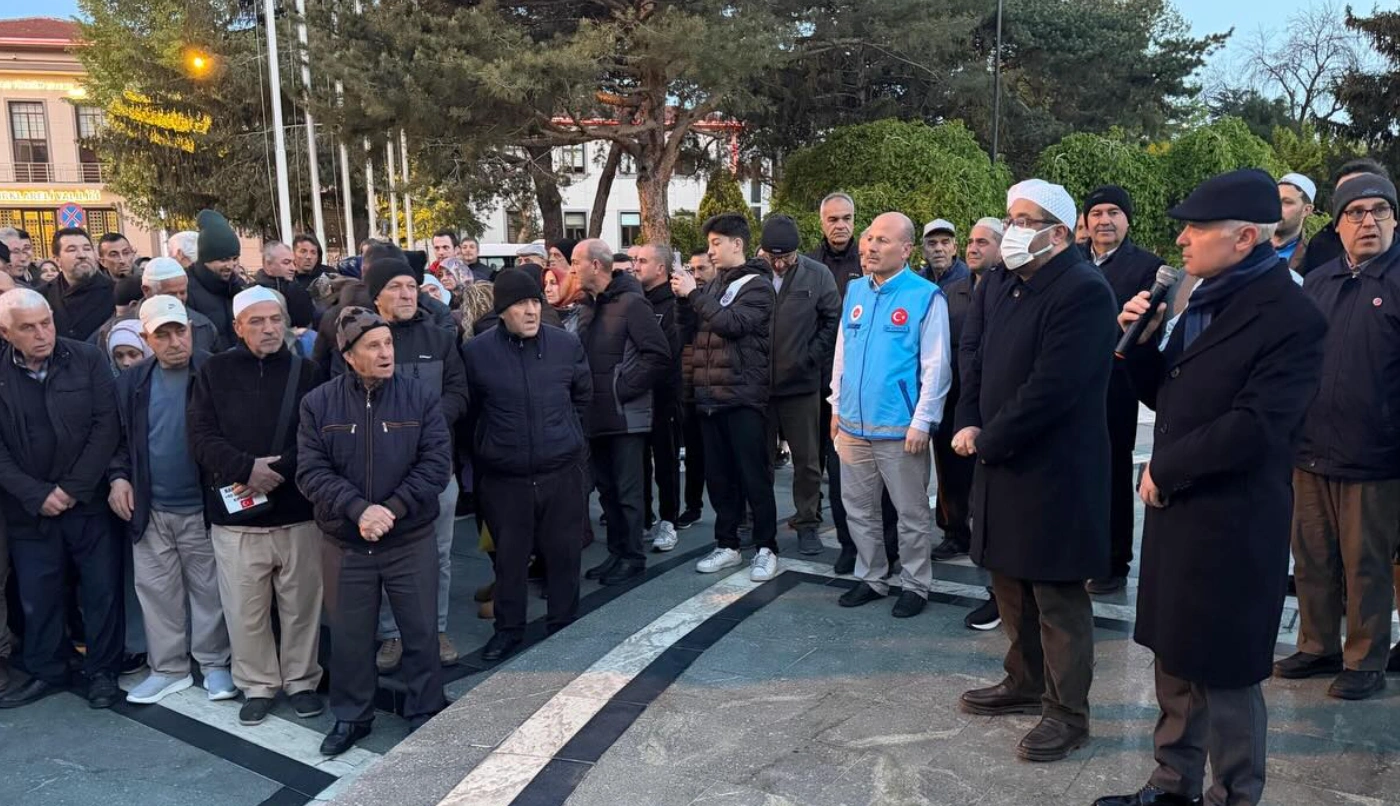 Kırklareli’de Hacı Adayları Dualarla Uğurlandı