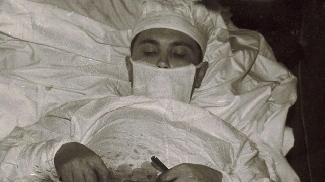 Kendi ameliyatını kendi yapan doktor Leonid Rogozov kimdir? Antarktika'da neşteri kendine vuran cerrahın tıp tarihine geçen inanılmaz hayatta kalma hikayesi.