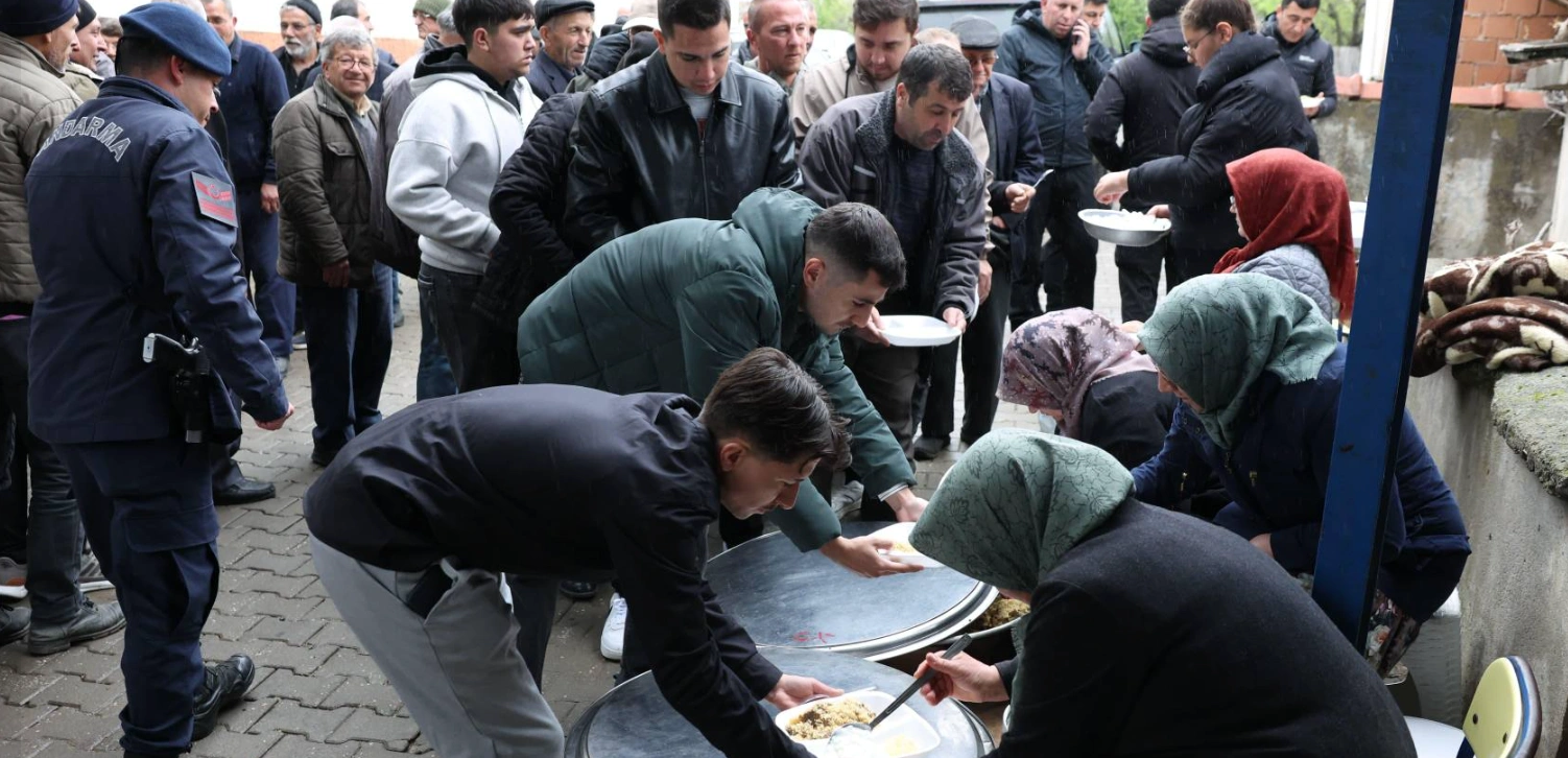 Çanakkale Yenice’de Örnek Dayanışma ve Gelenek