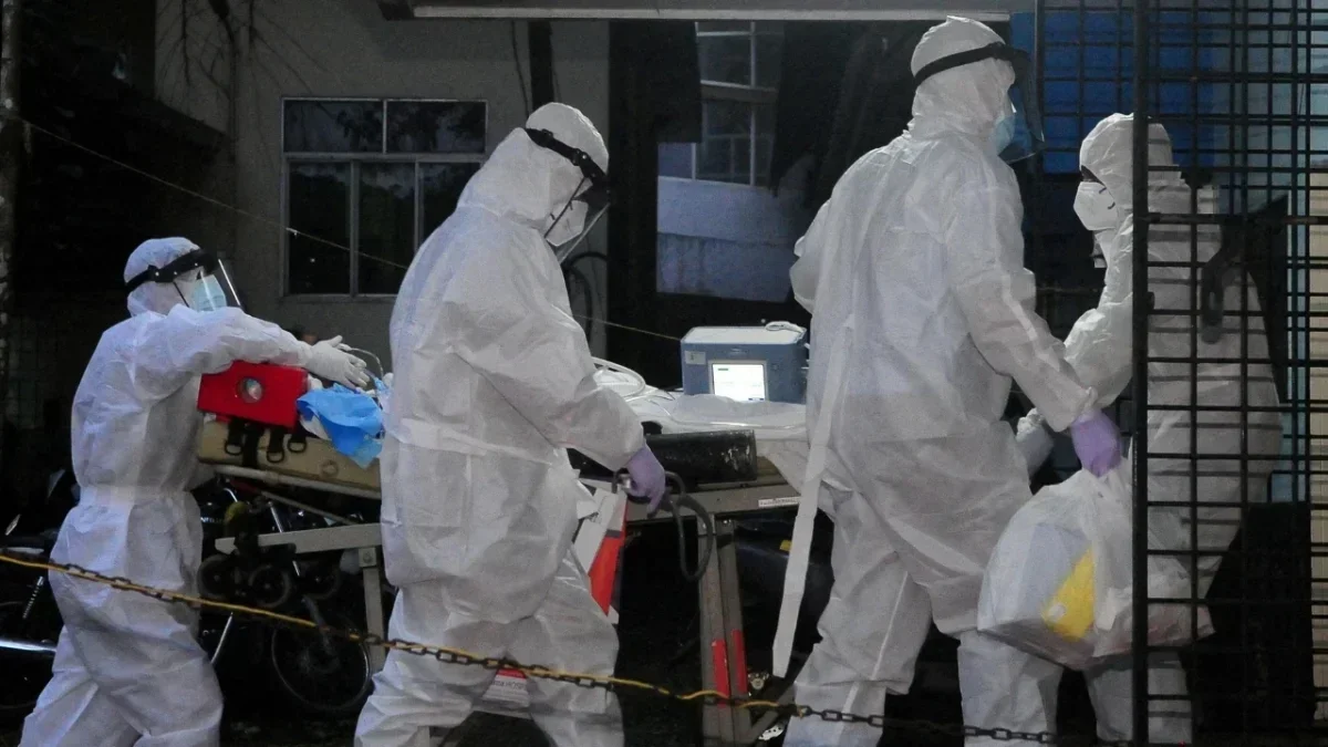 Ebola can almaya devam ediyor: KDC’de ölü sayısı 160’a çıktı