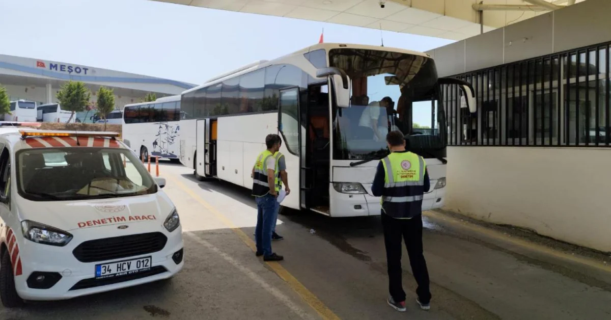 Bayram Öncesi Otobüslere Sıkı Denetim: Fahiş Fiyata Ceza