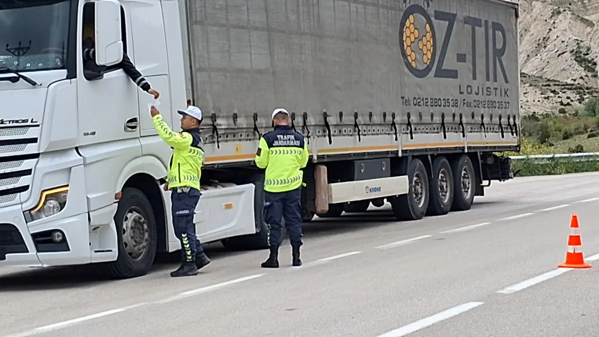 Kurban Bayramı Öncesi Jandarma Denetimleri Artırdı