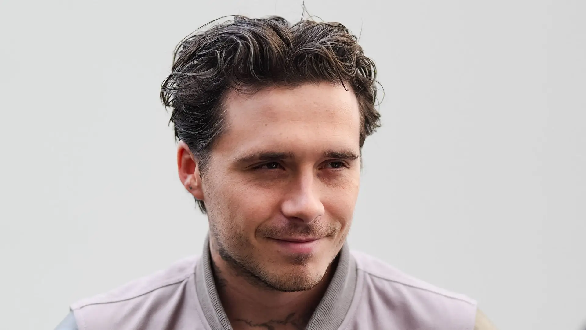 Brooklyn Beckham Kapıyı Neden Açmadı? Gerçek Ortaya Çıktı