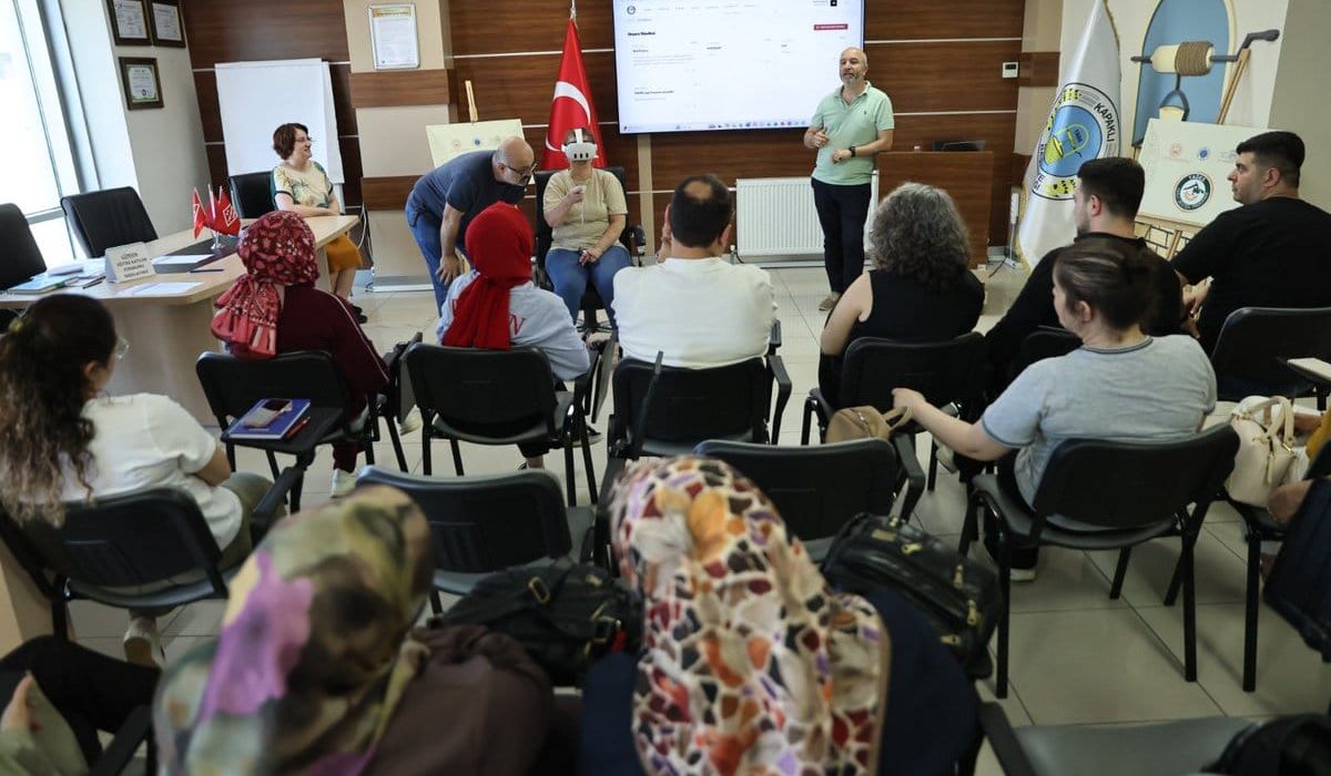 Kapaklı’da personele dijital vefa eğitimi