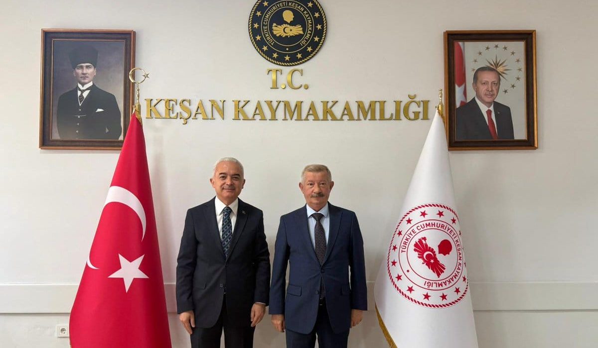 Vali Turan, Dönem Arkadaşı Kaymakam Mercan’ı Ziyaret Etti