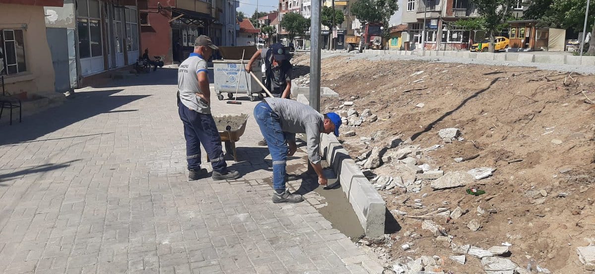 Uzunköprü’de Kapsamlı Çalışmalar: Yol, Su, Park ve Temizlik