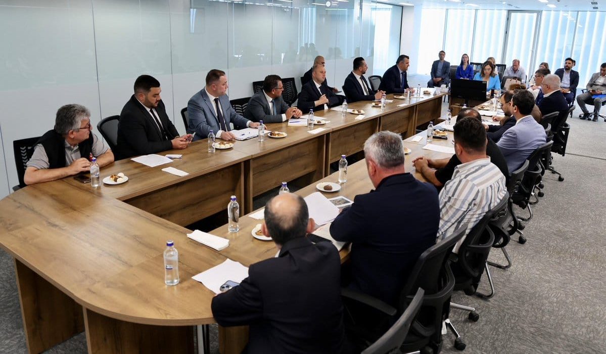 Saray’ın Geleceği İçin Kritik Toplantı: Başkan Taşyasan’dan İşbirliği Mesajı