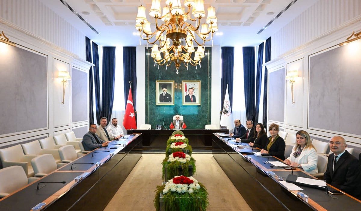 Kırklareli İl Encümeni Toplantısı Vali Turan Başkanlığında Yapıldı