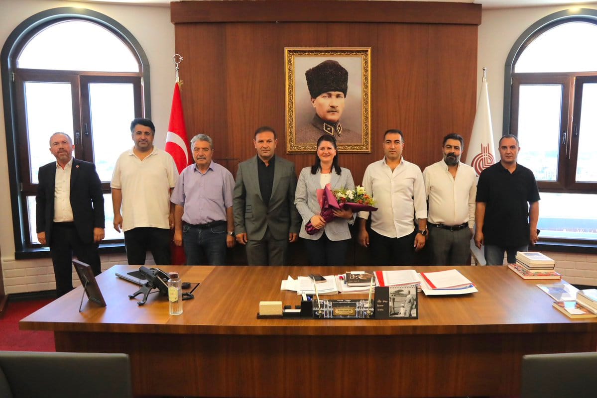 EDAY-DER Başkanı Özer’den Belediyeye Ziyaret