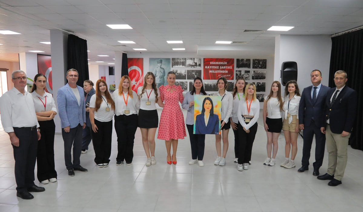 Güçlü Renkler, Güçlü Kadınlar: Havsa’da Anlamlı Sergi