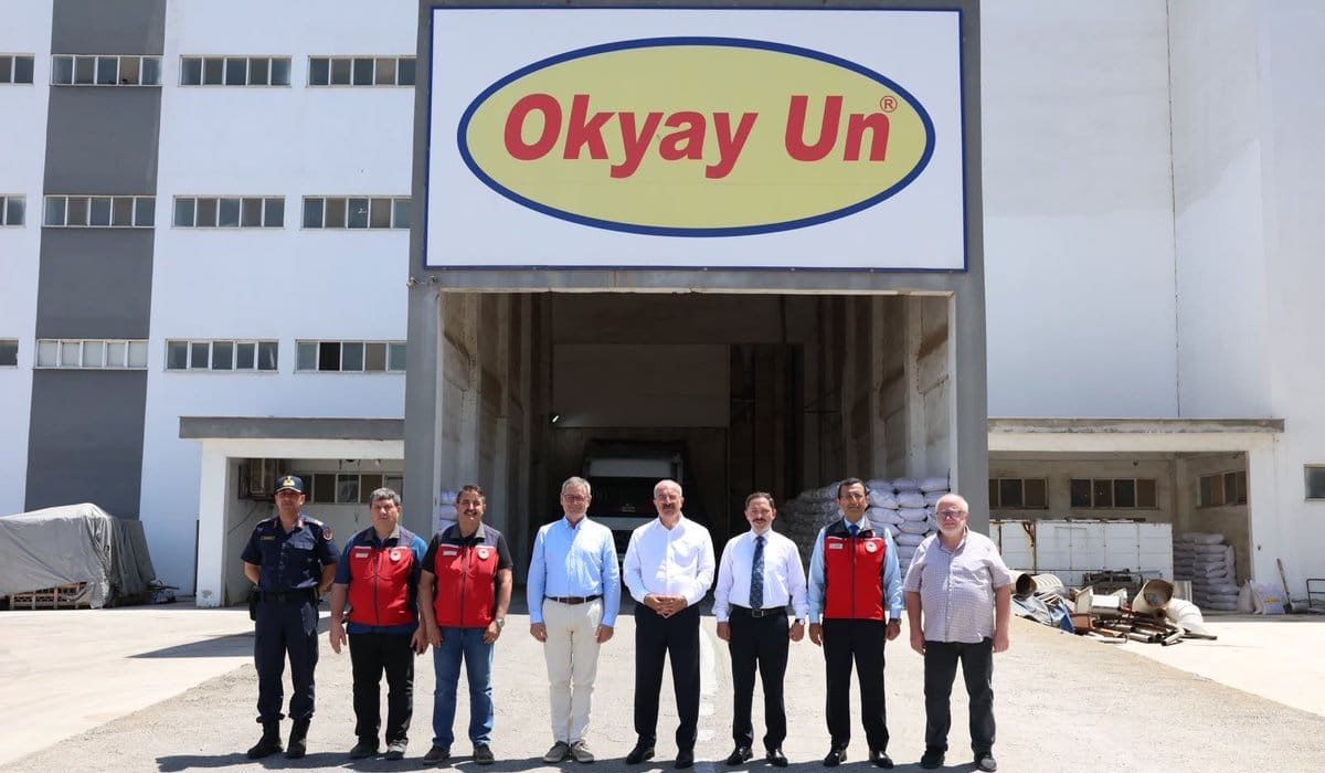 Vali Toraman Biga’da Un Fabrikasını Ziyaret Etti