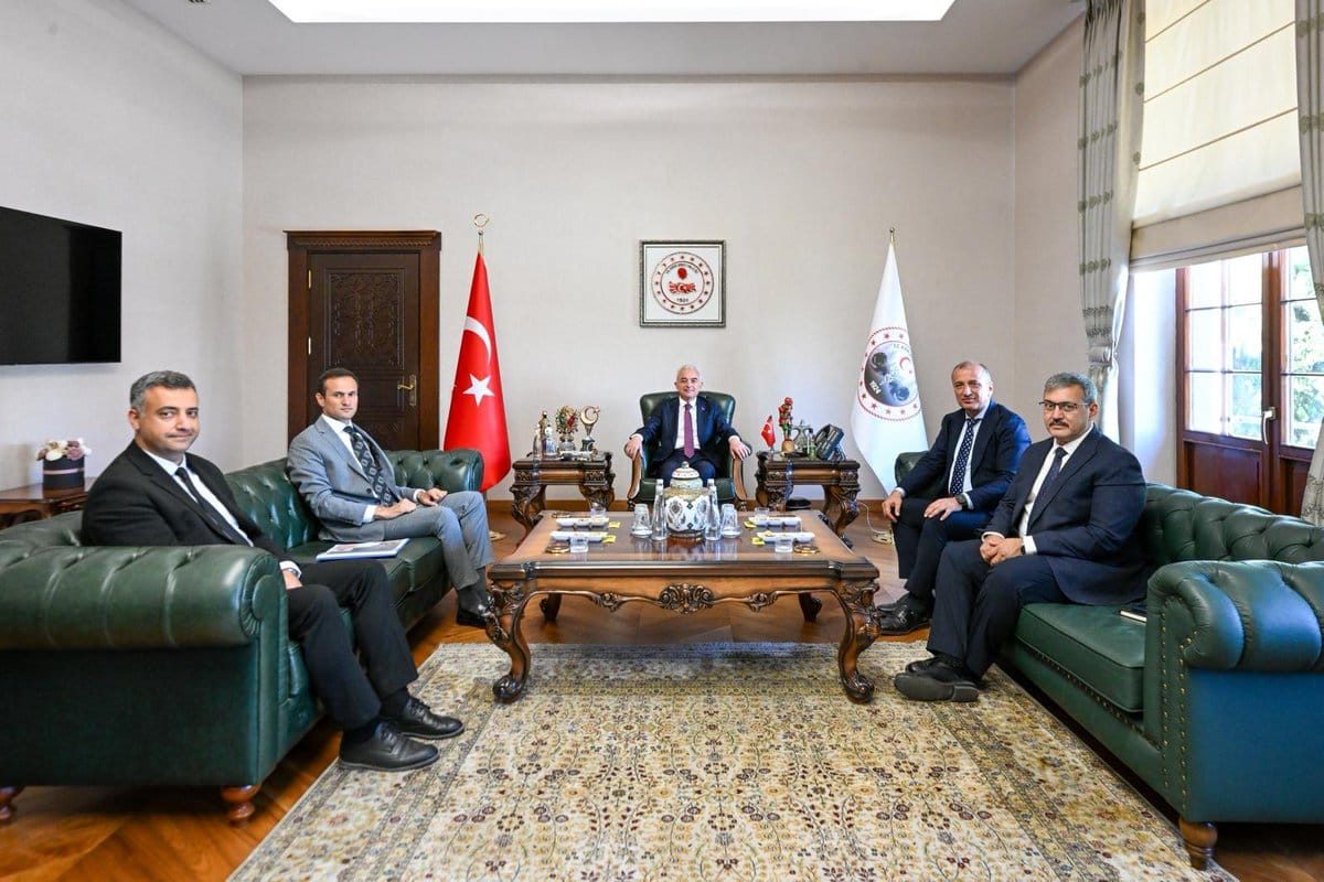 Vali Turan’dan Ulaşım Yatırımlarına Tam Destek