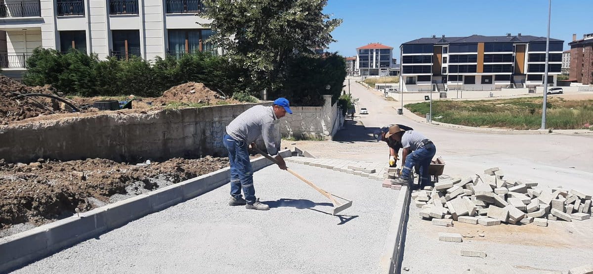 Uzunköprü’de Kapsamlı Şehir Bakım Çalışmaları Sürüyor