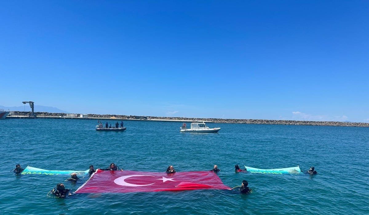 Enez’de Deniz Dibi Temizliği Yapıldı