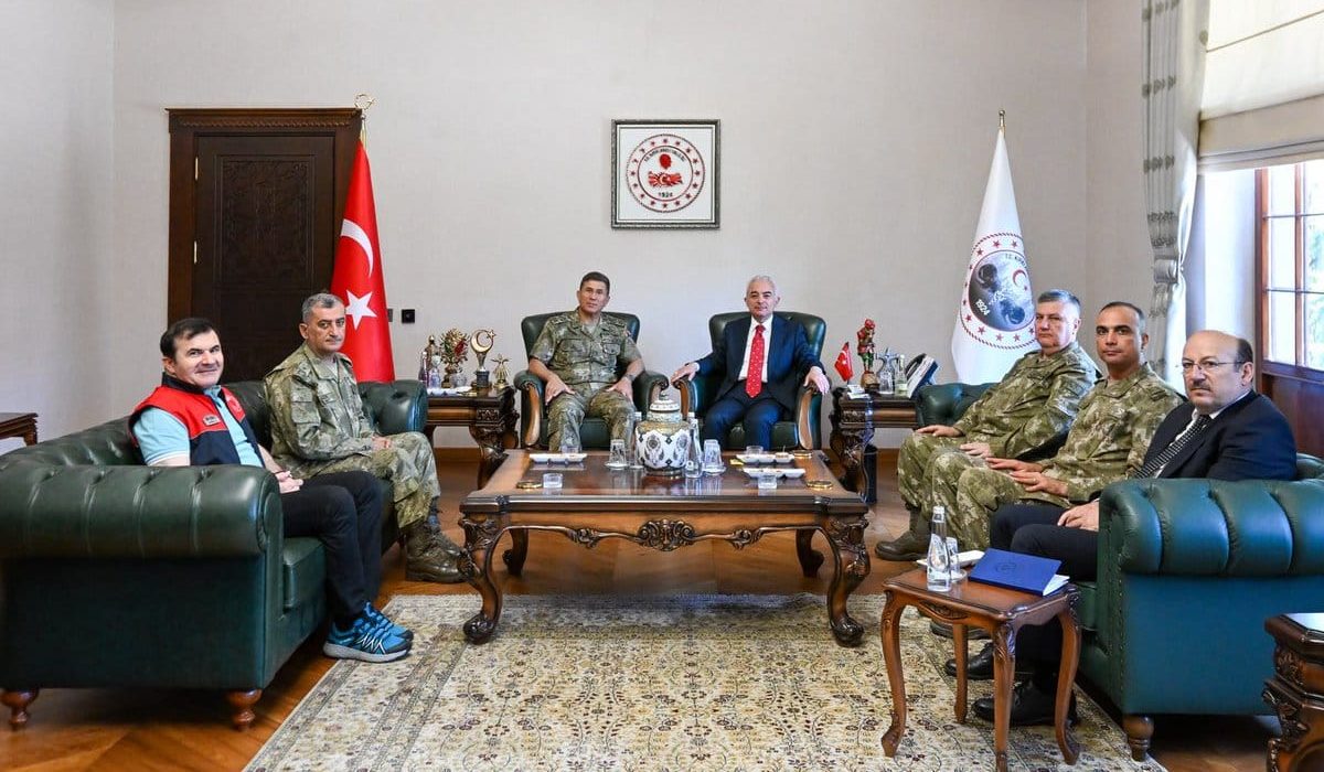 Orgeneral Ersay’dan Vali Turan’a Ziyaret