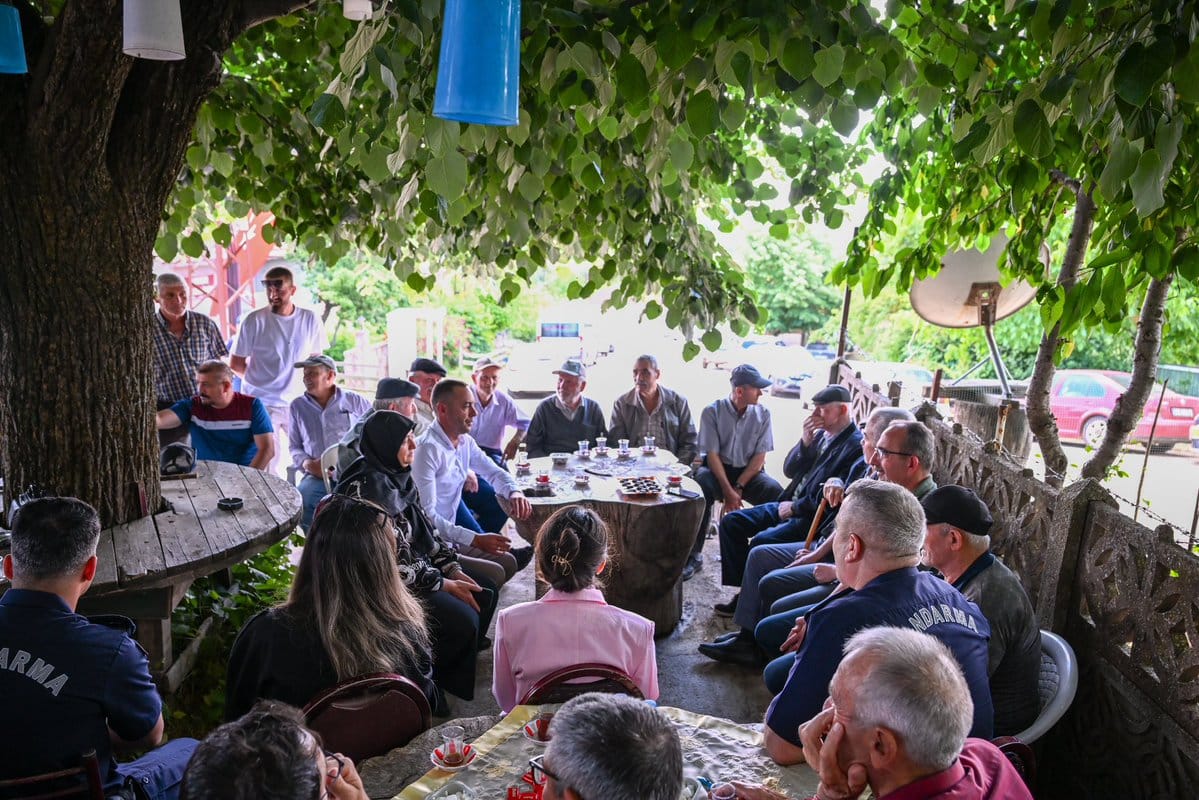 Vali Turan Kocayazı’da Vatandaşlarla Buluştu