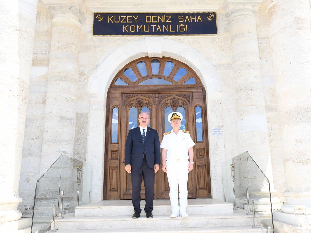 İstanbul’da Vali Toraman’dan Tümamiral Bakıoğlu’na Ziyaret