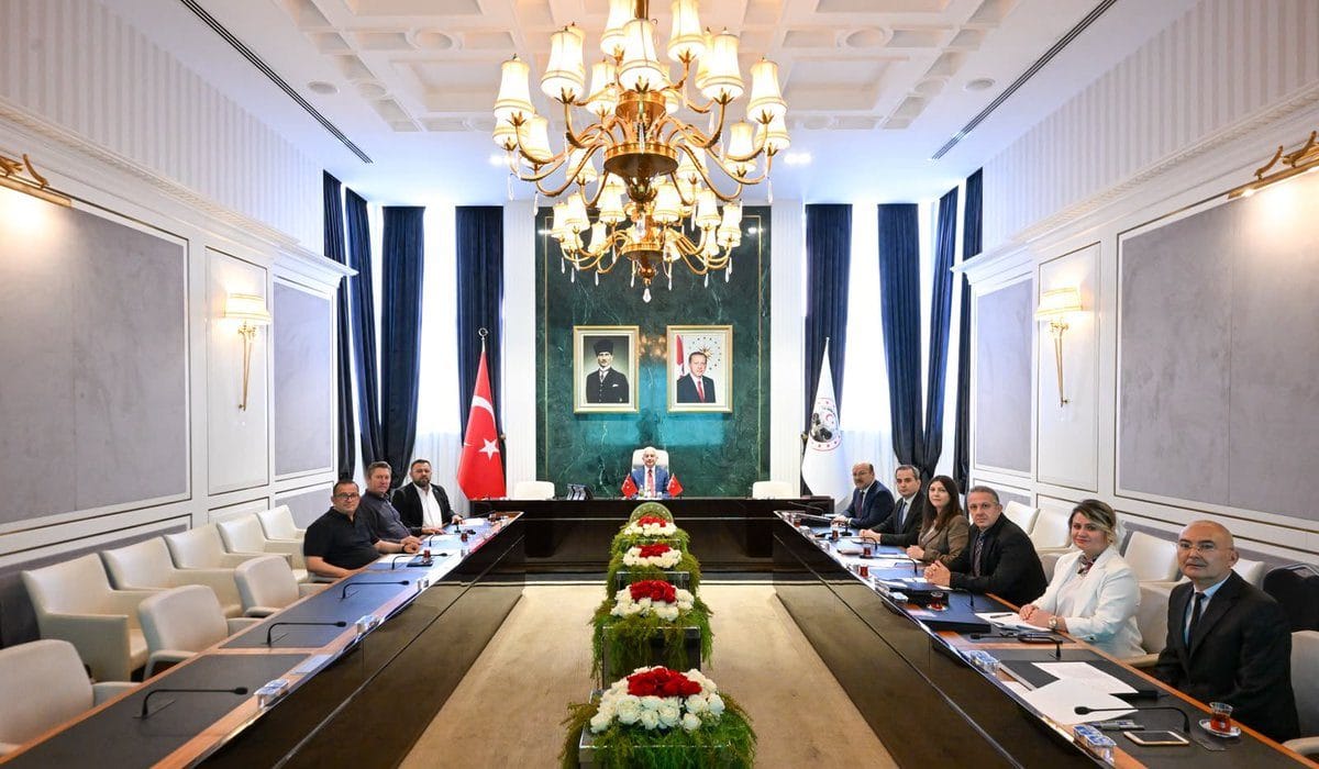 Kırklareli İçin Ortak Akıl: Vali Turan Başkanlığında Encümen Toplantısı