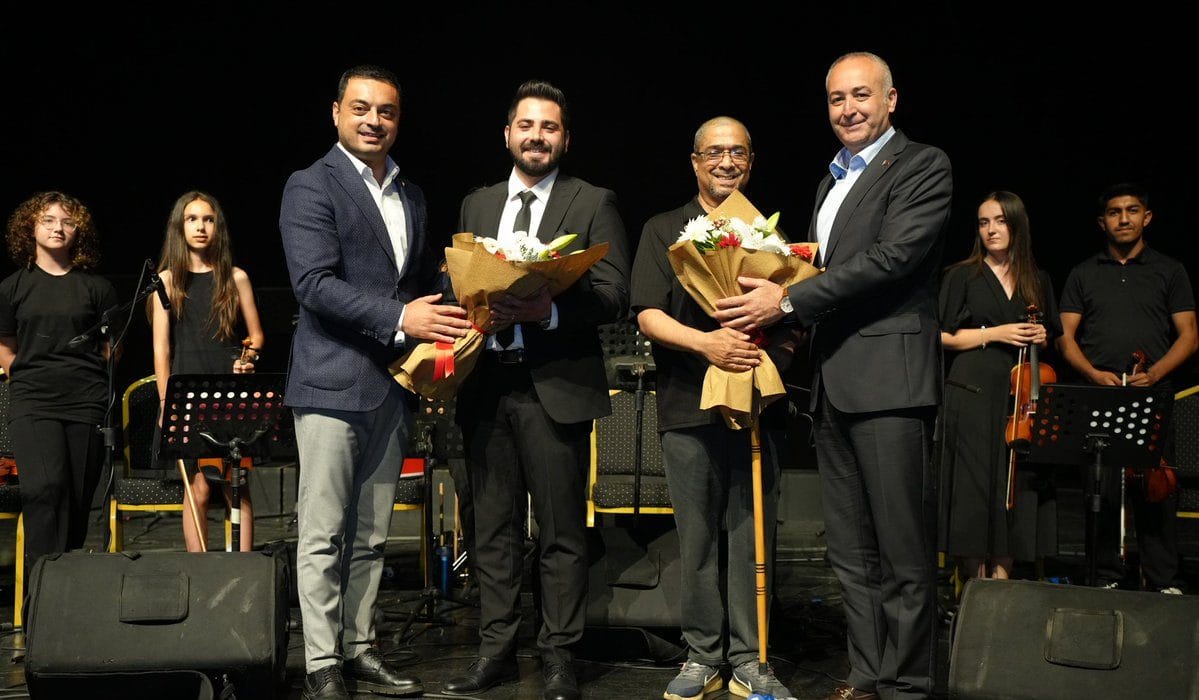 Keman ve Klarnet Kursiyerlerinden Büyüleyici Yıl Sonu Konseri