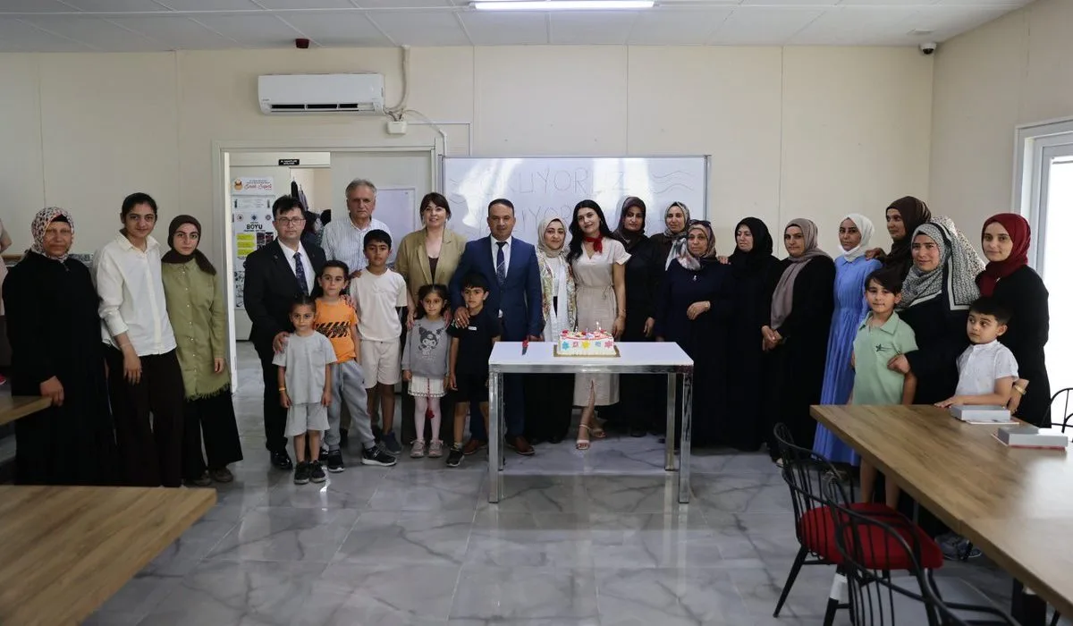 Kapaklı’da Okuma-Yazma Kursu’nu Tamamlayanlar Belgelendirildi