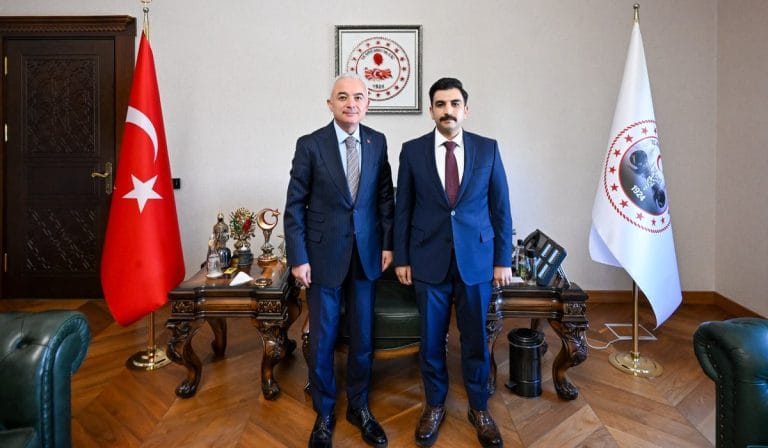 Vali Turan’dan Veda Ziyareti: Savcı Çınarbay’a Yeni Görevinde Başarılar