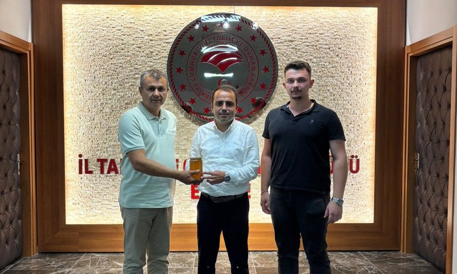 Uzunköprü’de bal üreticileri İl Müdürü ile buluştu