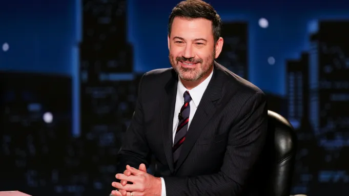 Jimmy Kimmel’den Trump’a Epstein Göndermeli Doğum Günü Kartı