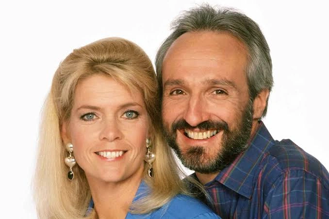 79 Yaşında Aynı Gün Doğdular! Michael Gross’tan Meredith Baxter’a Doğum Günü Kutlaması