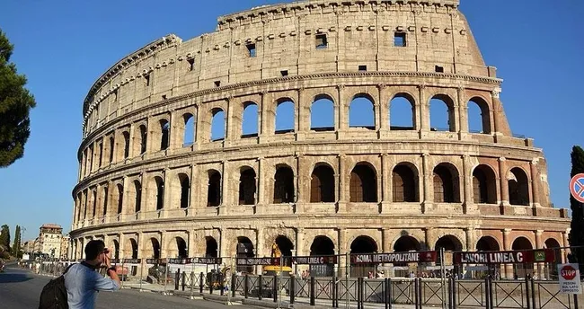 Troya Kolezyum’da: Tarih Roma’ya Taşınıyor