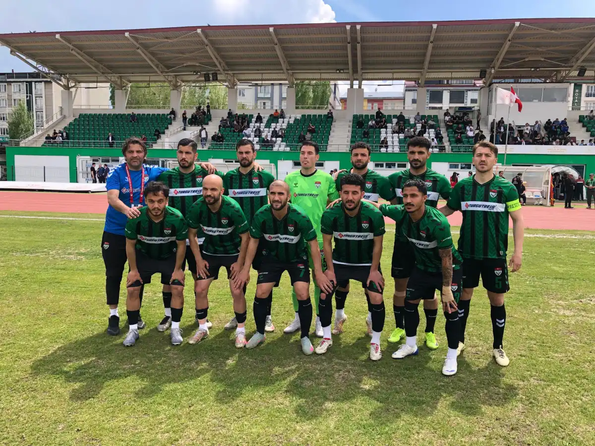 Kars Derbisinde Olay: 4 Kırmızı Kart, 6-1’lik Skor
