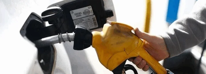 Motorine bu gece yeni indirim geliyor: 1,66 TL daha ucuzlayacak
