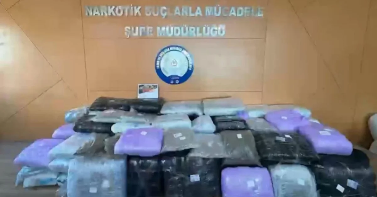 İzmir’de dev operasyon: 371 kilo uyuşturucu ele geçirildi