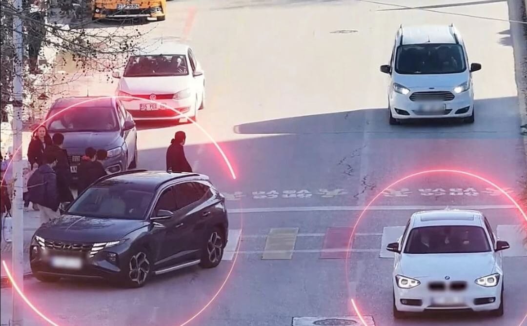 Yayaya yol vermeyen 240 sürücüye 1.3 milyon TL ceza