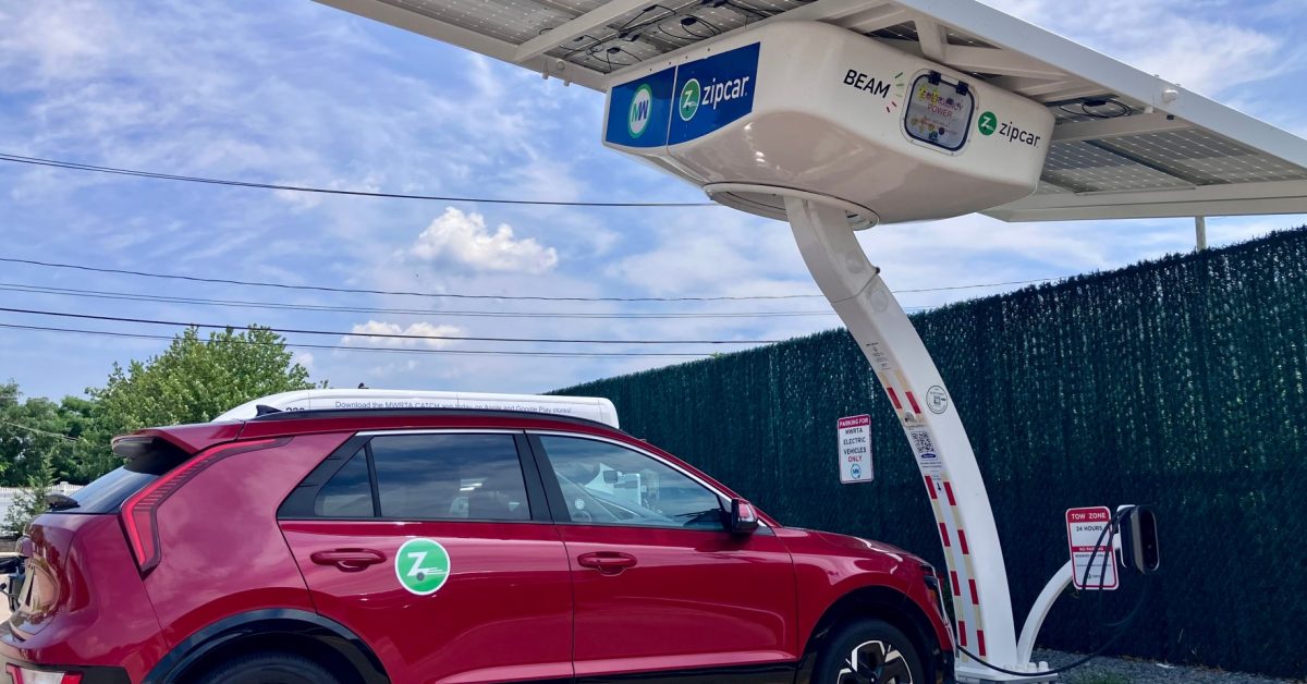 Güneş Enerjili Şarjla Zipcar Paylaşımlı Araç Pilotu Başladı
