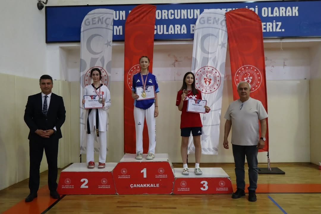 Kırklareli’nden Gurur: Beren Ada Gelgeç Türkiye Şampiyonu!