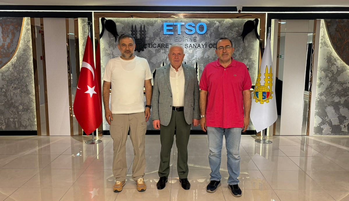 Eski Milli Eğitim Müdürü’nden Oda Başkanı’na Ziyaret
