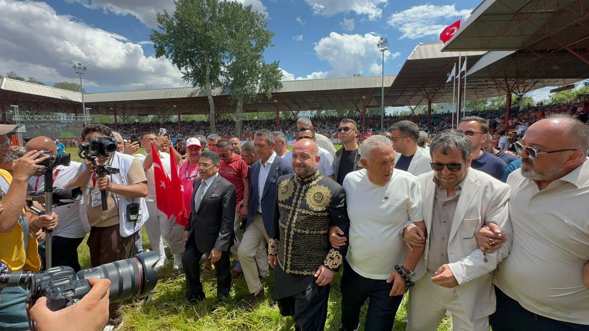46 Milyon 666 Bin 666 Liraya Kırkpınar Ağası Oldu