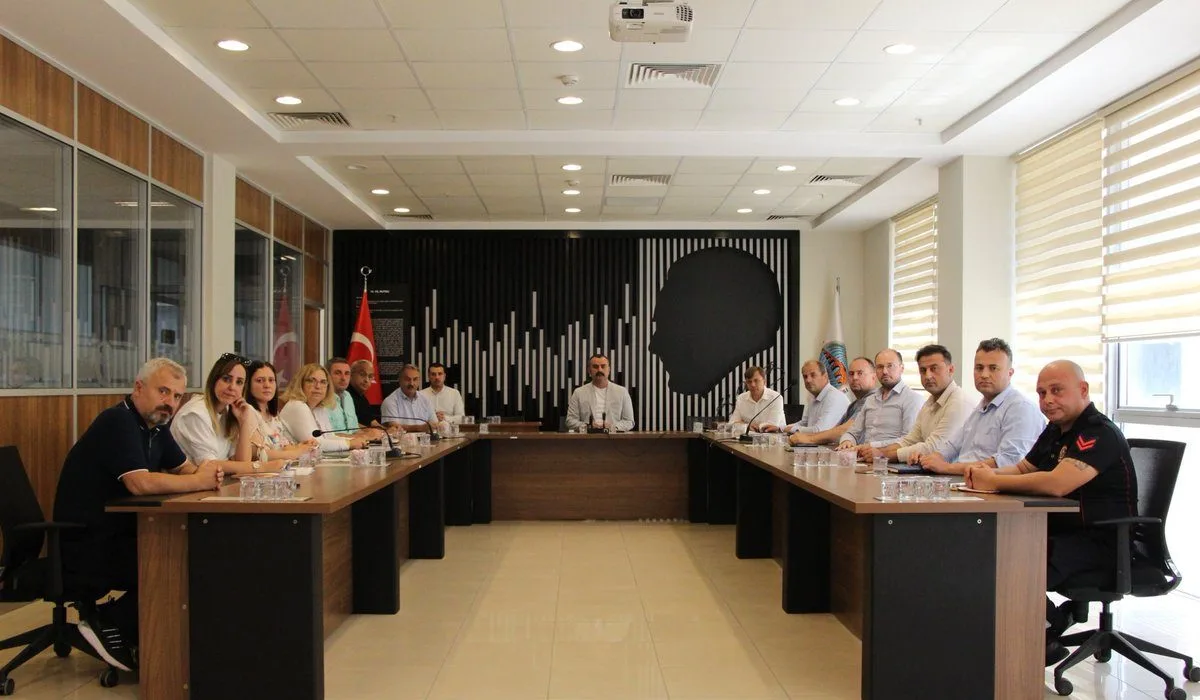 Uzunköprü Belediyesi Müdürler Toplantısı: Stratejik Adımlar Masaya Yatırıldı