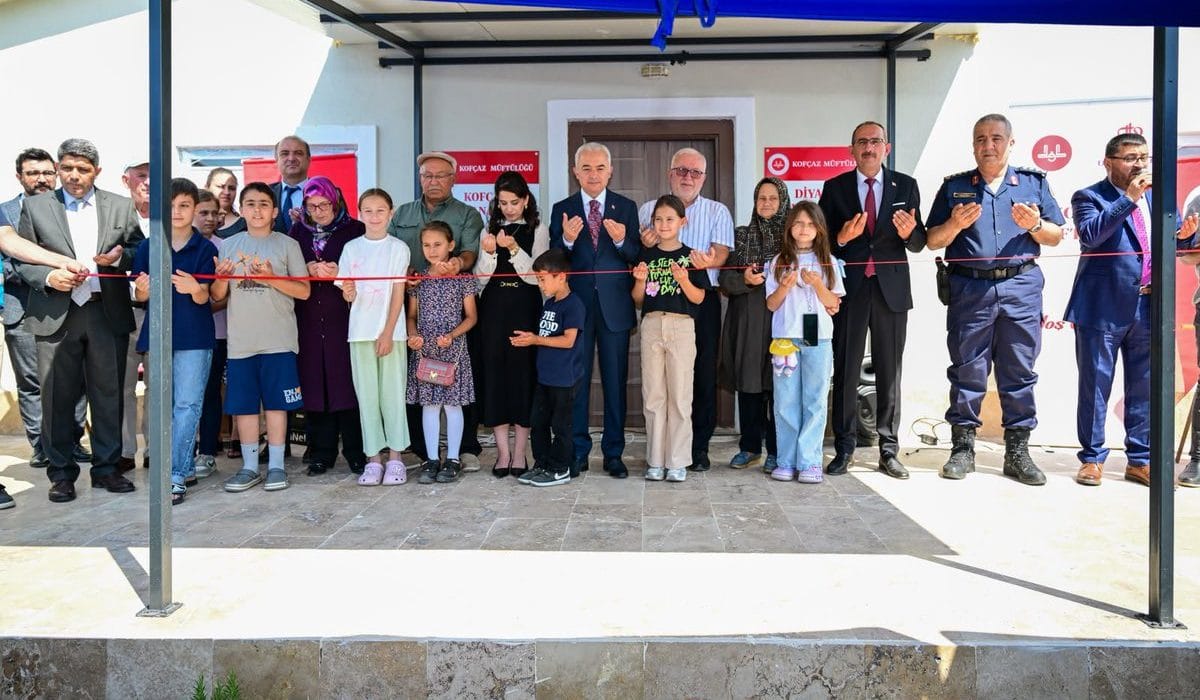Kofçaz’a Yeni Kur’an Kursu ve Diyanet Okuma Salonu Açıldı