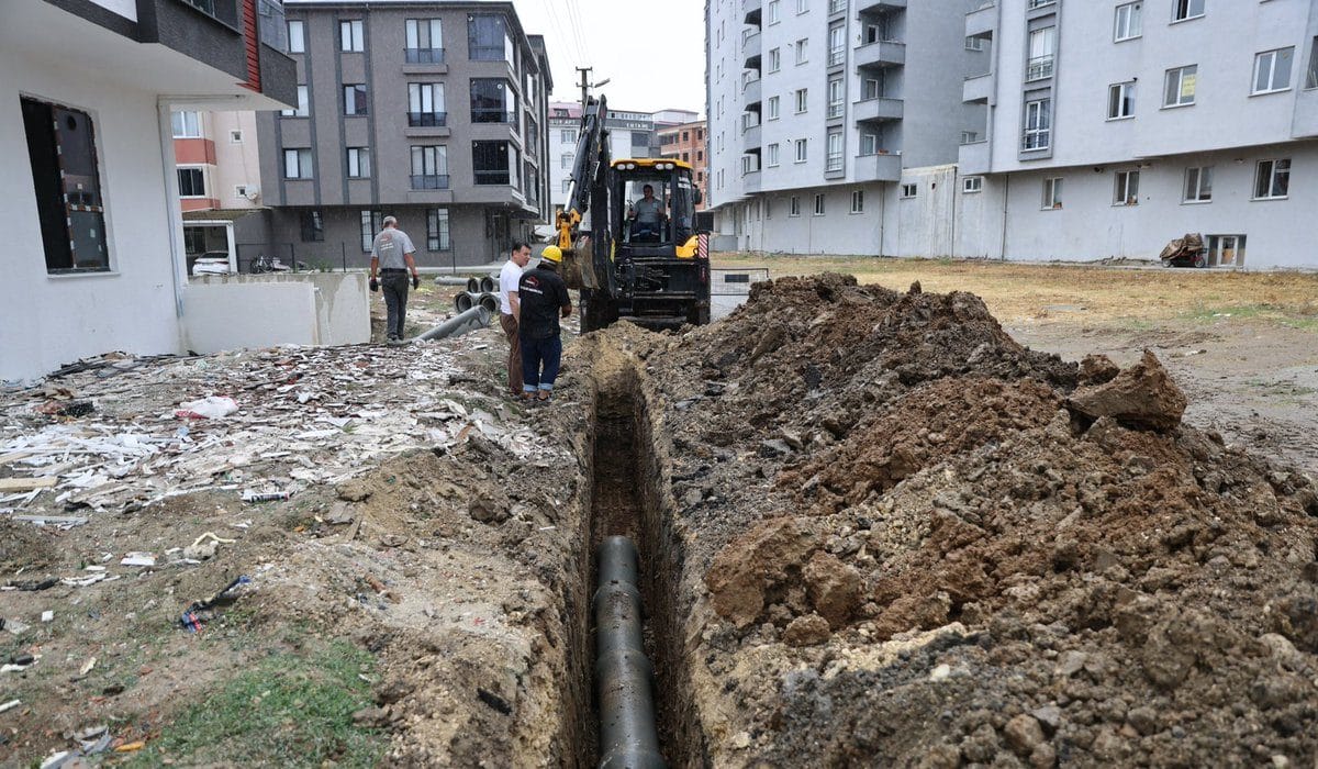 Kapaklı’da 12 Sokakta Yağmur Suyu Hattı Tamamlandı