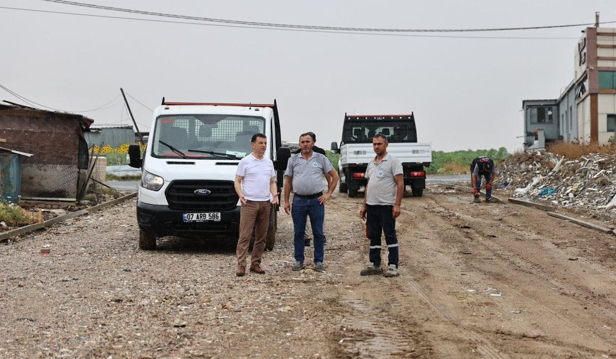 Yeni yerleşim alanlarına beton yol konforu