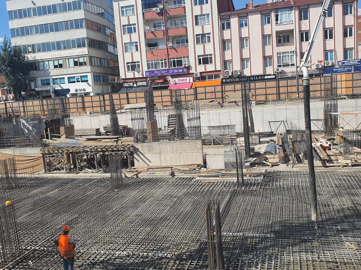 Lüleburgaz’a dev otopark: Çalışmalar tüm hızıyla sürüyor